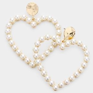 Gold Heart Shaped Cream Pearl Dangle Earrings